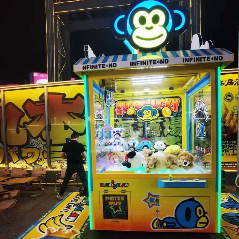Large Metal Claw Machine