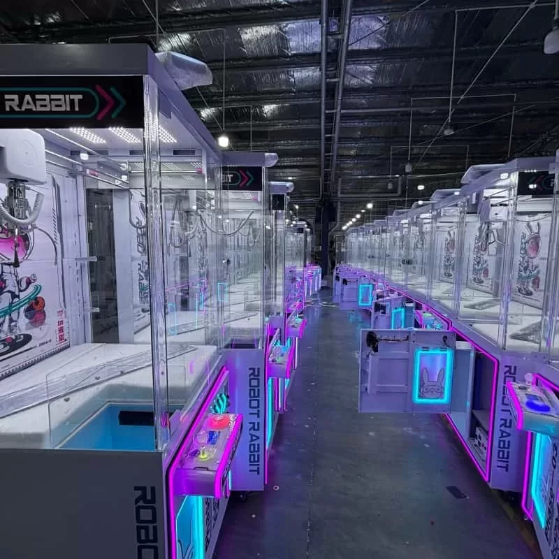 Factory direct commercial claw machine
