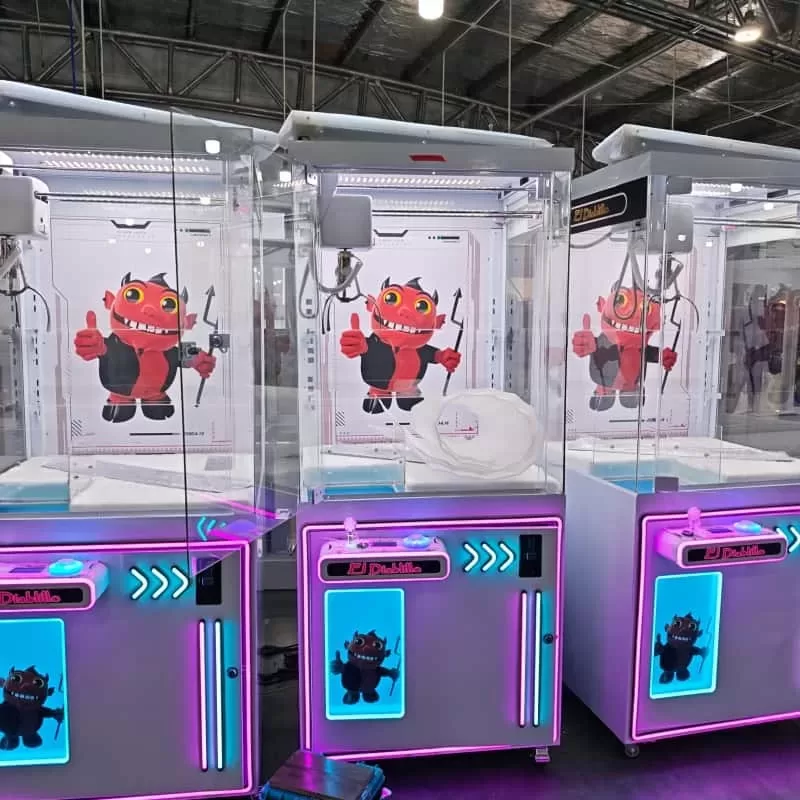 toy crane machine