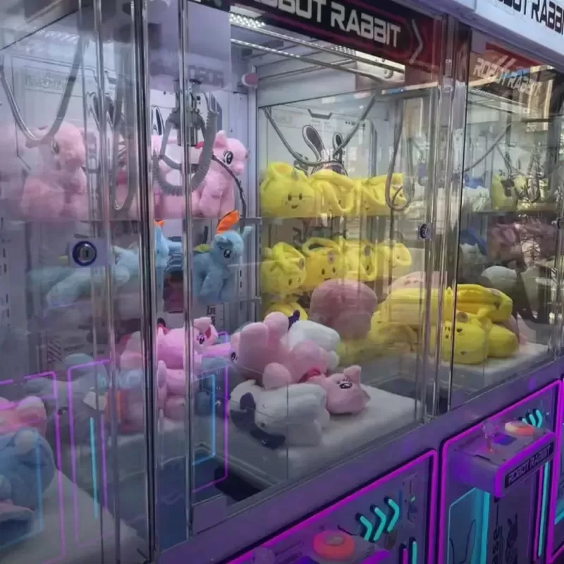 UFO catcher machine