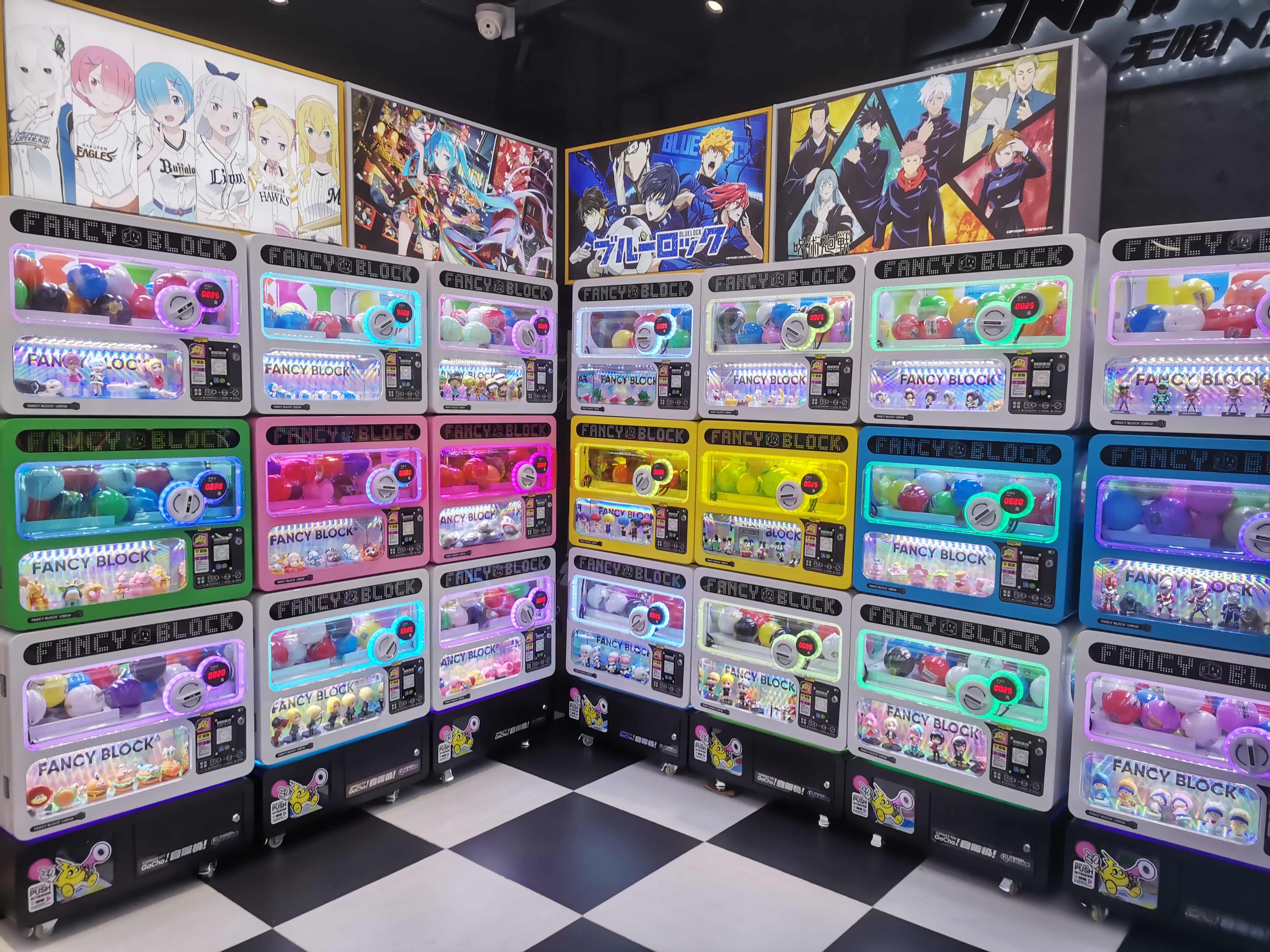FANCY BLOCK Gashapon Machine: Fun & Durable Toy Claw Machine for Arcades, Malls & Events